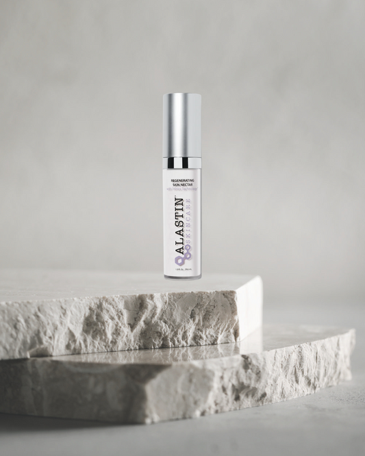 Regenerating Skin Nectar with TriHex Technology®